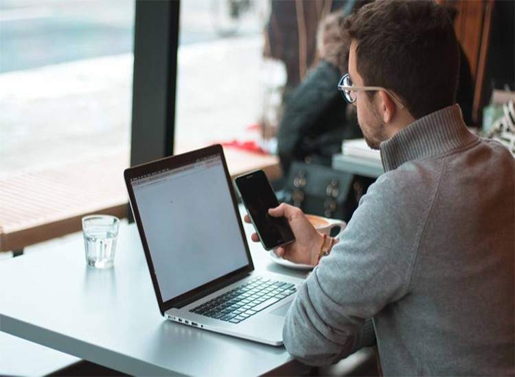 آموزش‌های کسب درآمد از پرفکت مانی