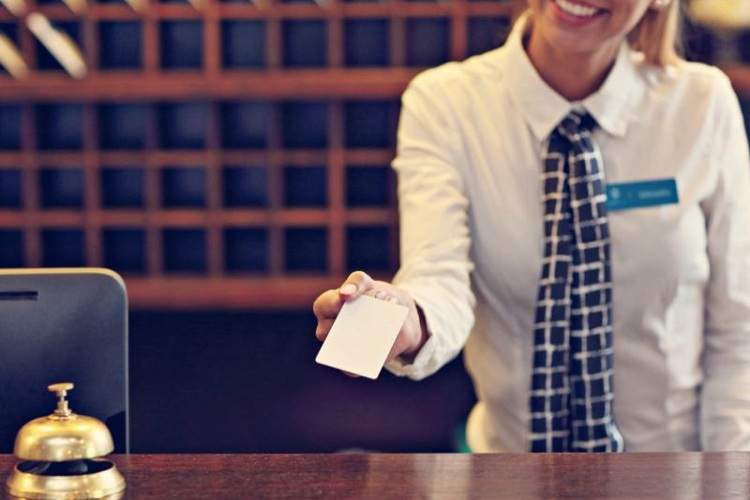 واچر (ووچر) هتل چیست؟ انواع کاربردهای آن